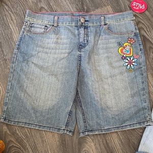 Juniors Bermuda shorts